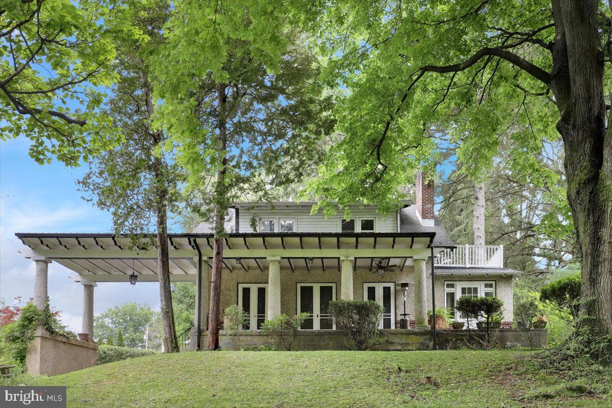 3421 River Road