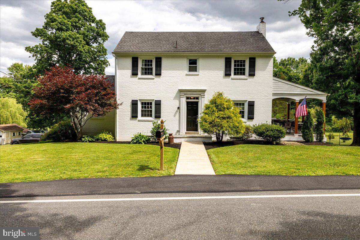 2323 Old Rte 100