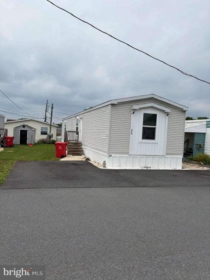 33 Keystone Road, Reading
