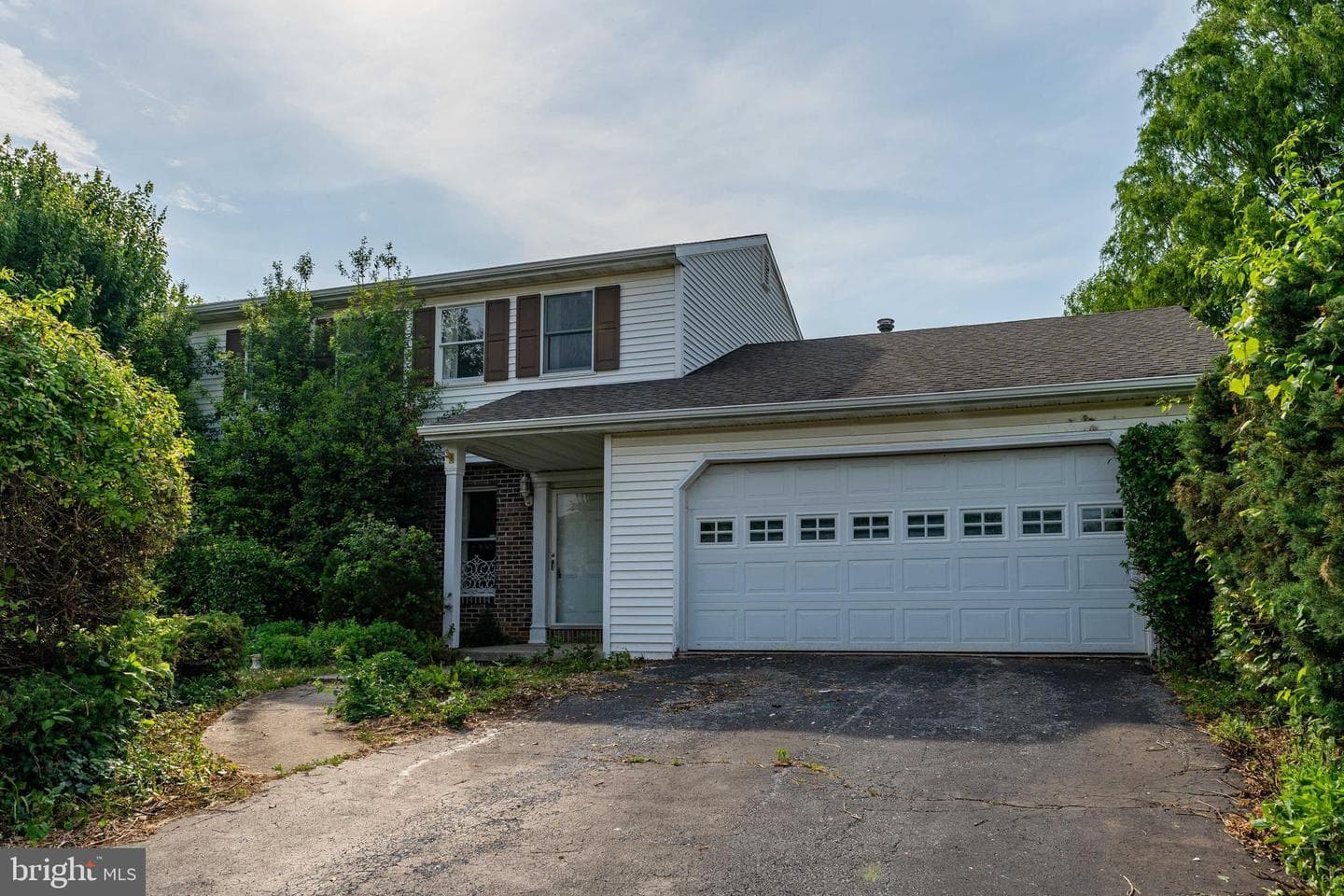 1524 Colony Drive
