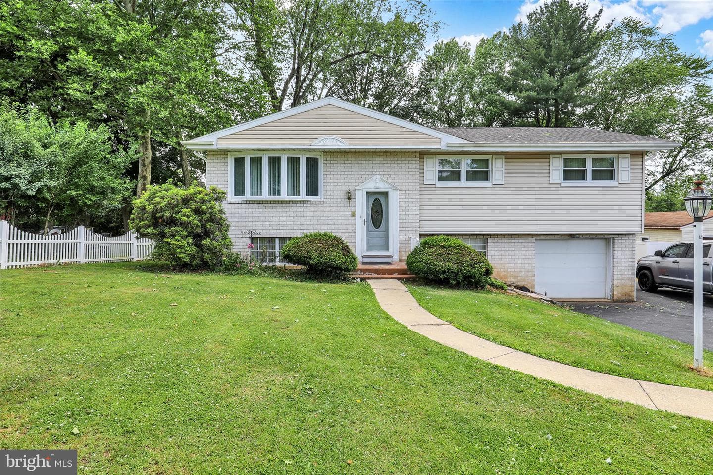 3020 Elm Road