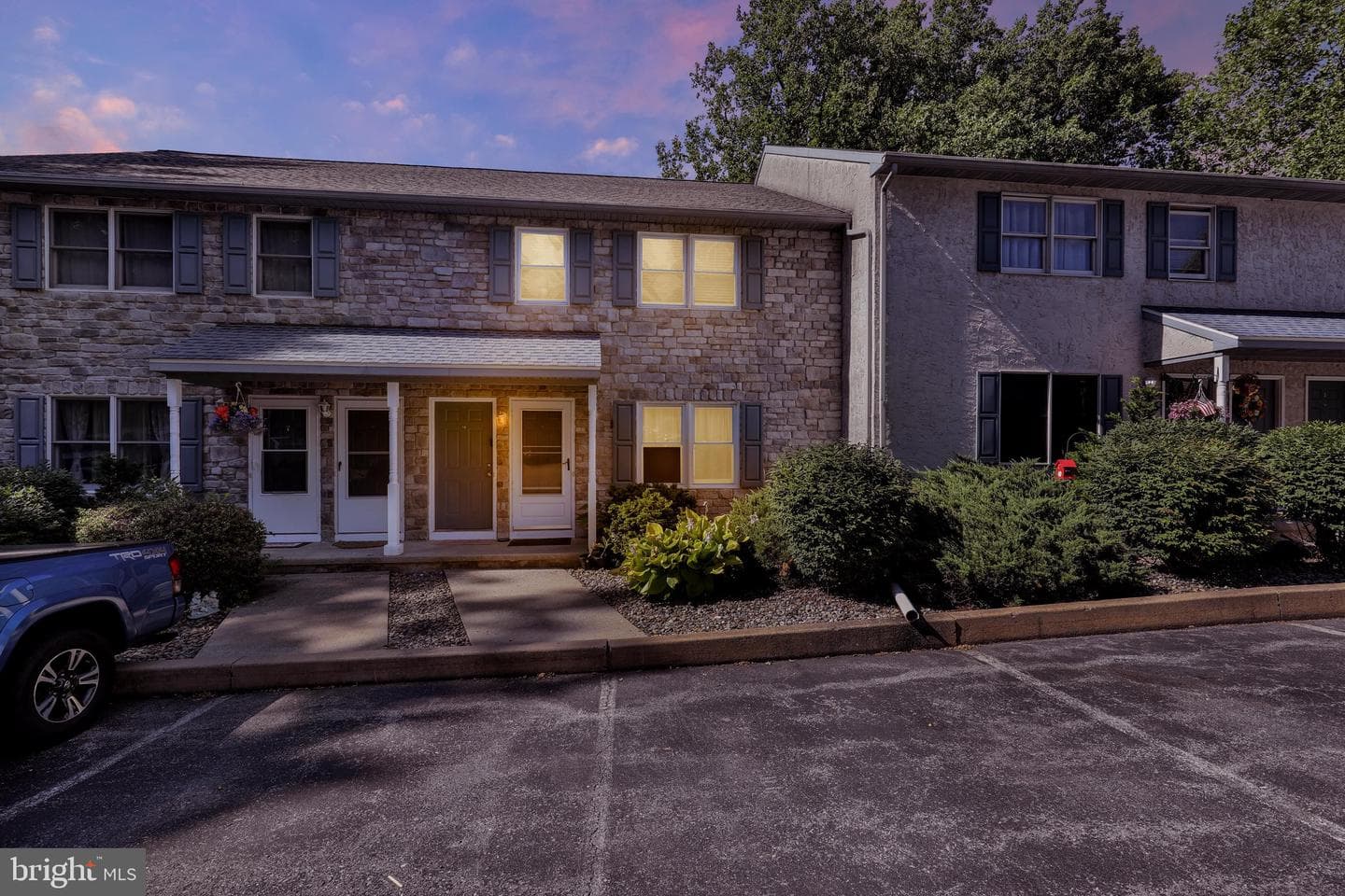 10 Maplewood Avenue #5a