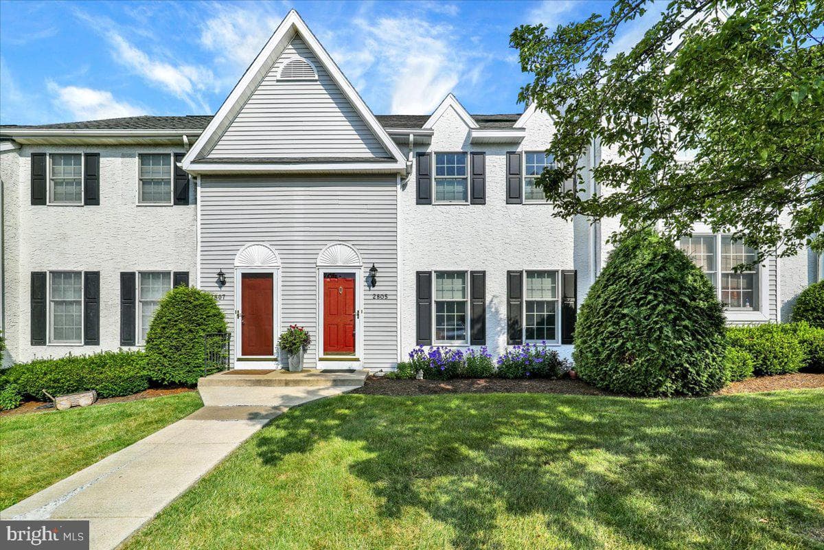 2805 Sturbridge Court, Reading