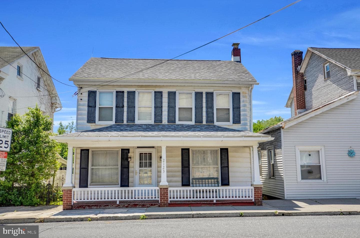2123 Main Street