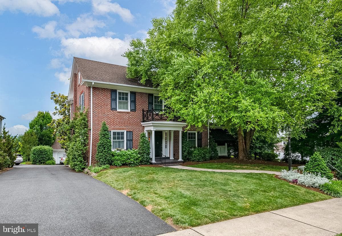 109 E 36th Street, Reading