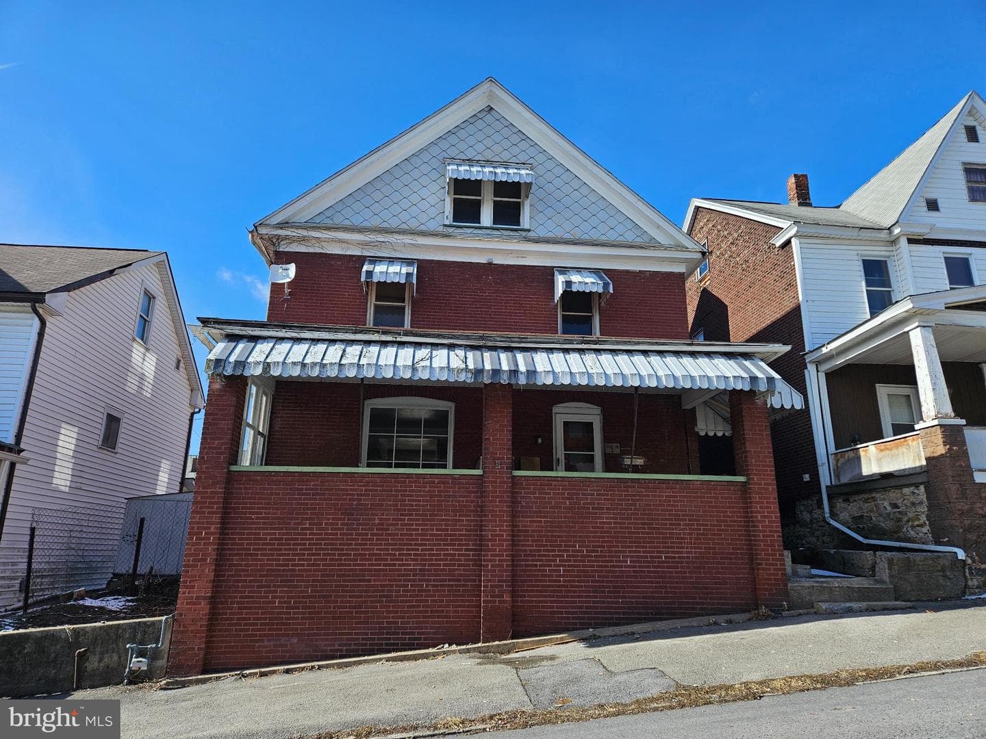 308 Cherry Avenue photo 1