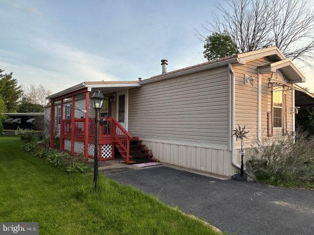 724 Maplewood Drive