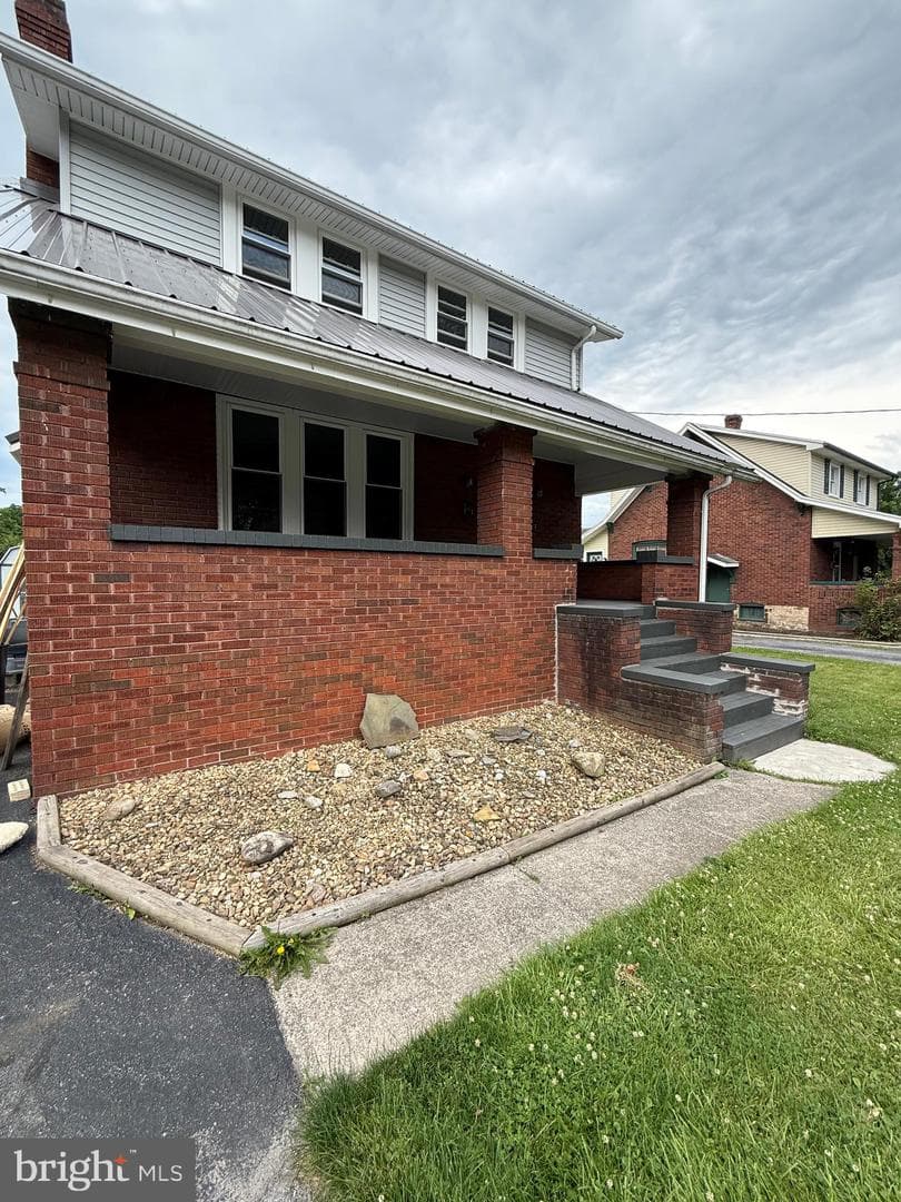 5729 California Ave, Altoona