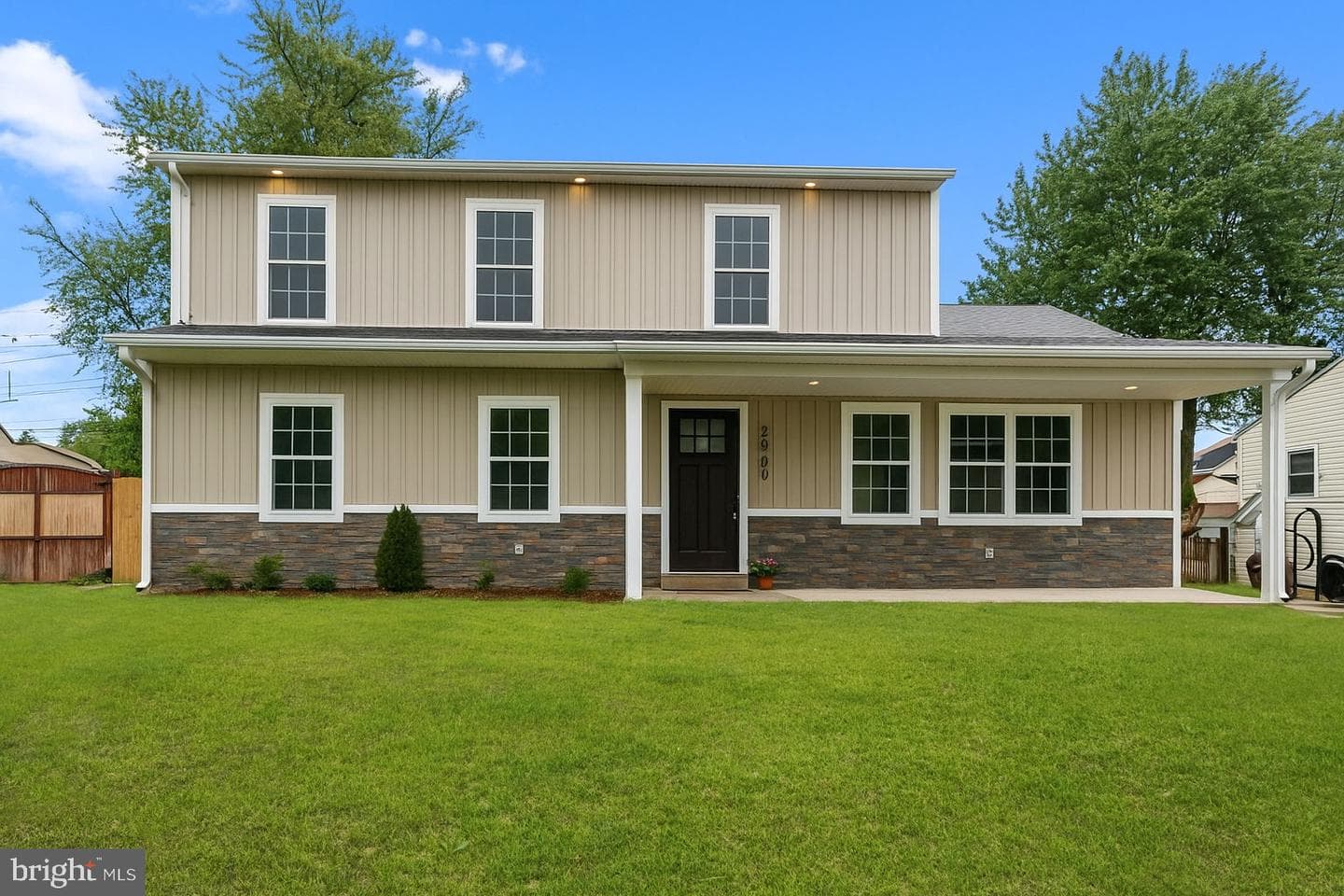 2764 Bellview Drive photo 1