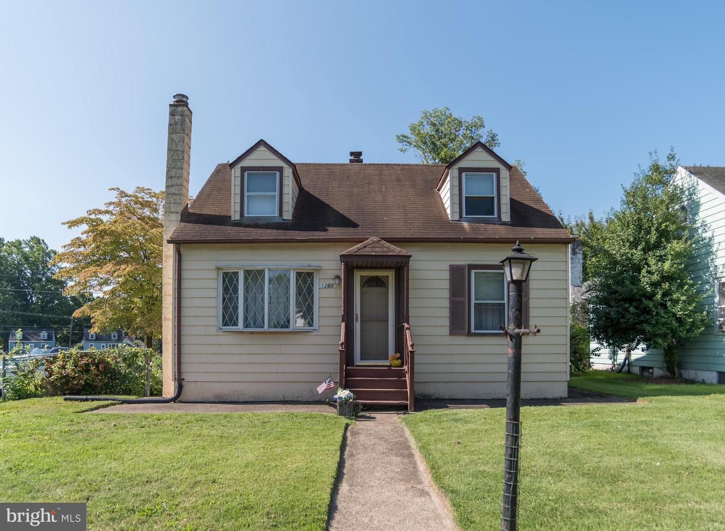 1201 Newport Road photo 1