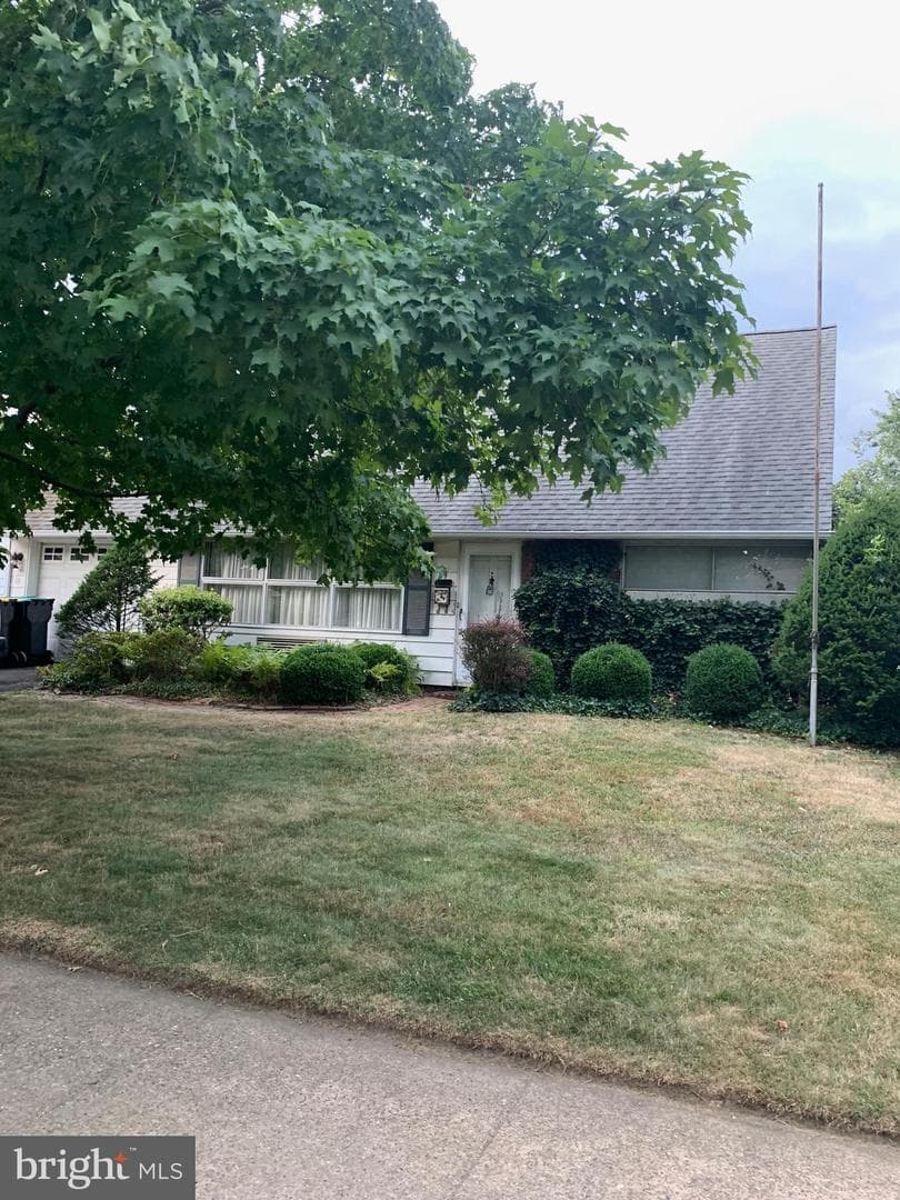 65 Kenwood Drive N #N photo 1