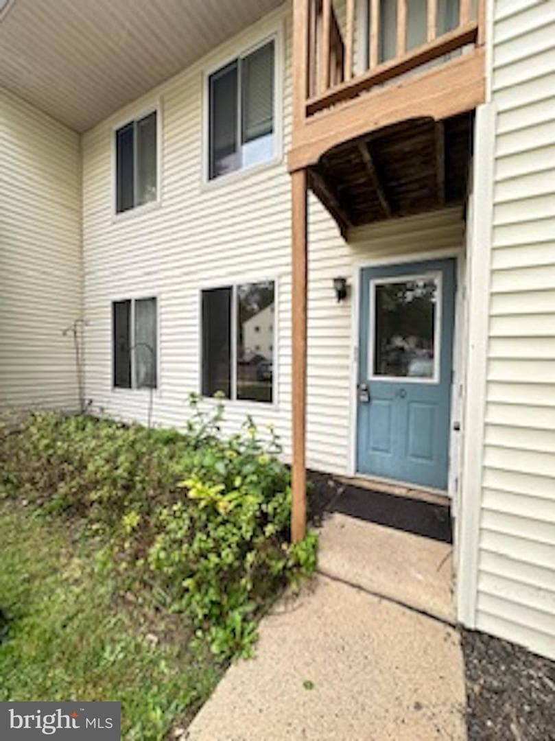10 Kittery Court photo 1