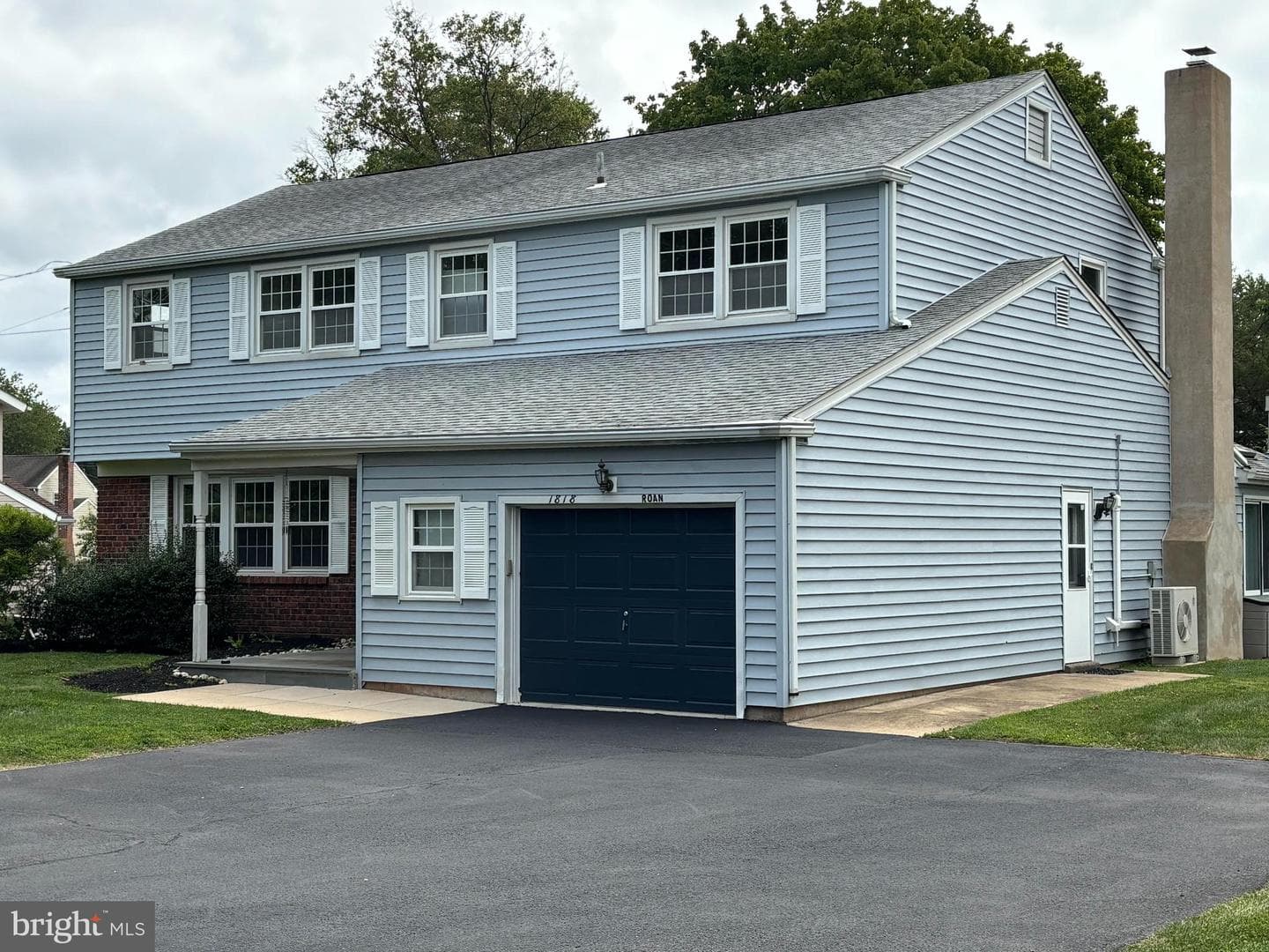1818 Roan Drive photo 1