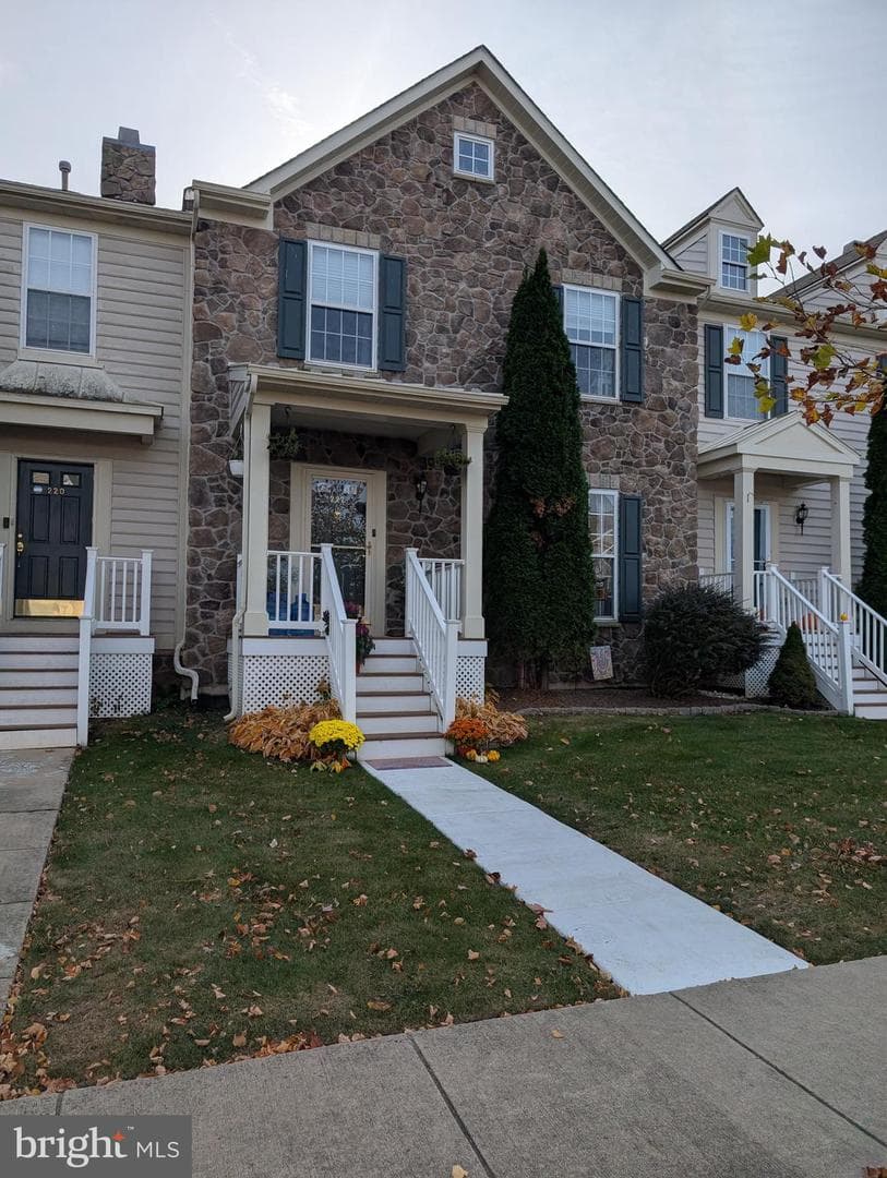 222 Kulp Drive photo 1