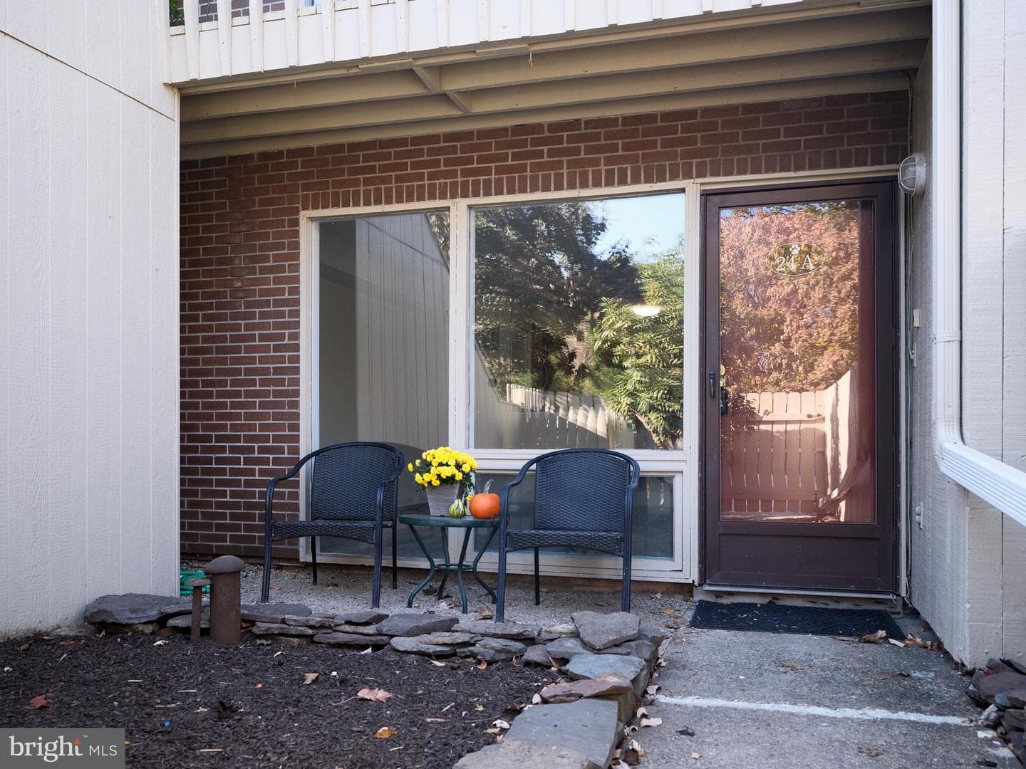 24-A Riverhill photo 1