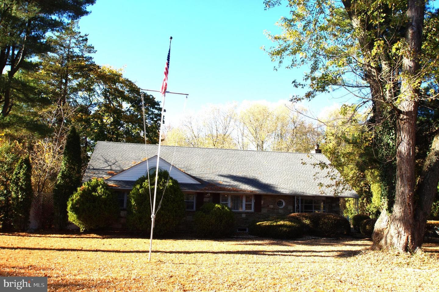 548 Kutcher Road photo 1