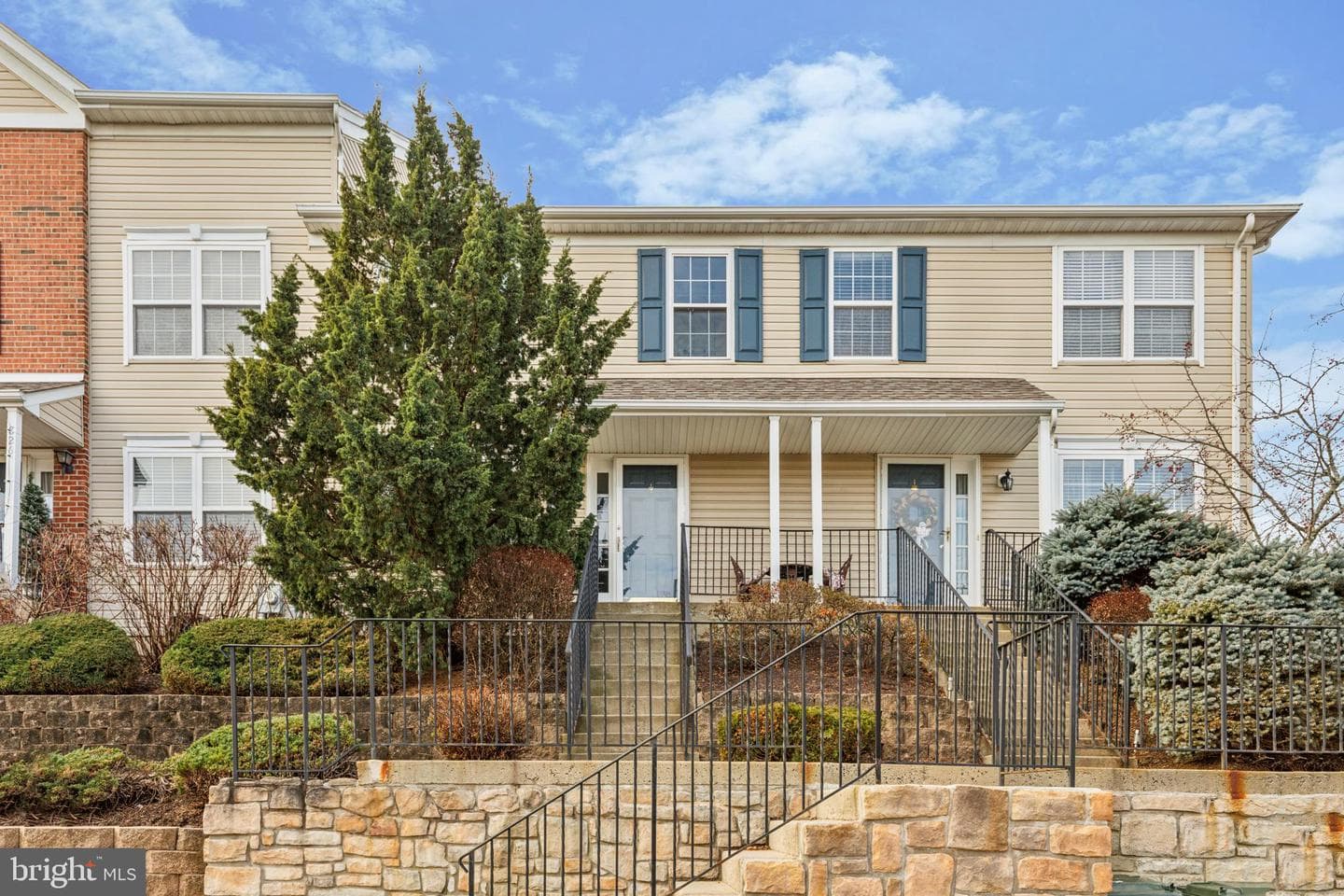 827 Purple Martin Court #225 photo 1