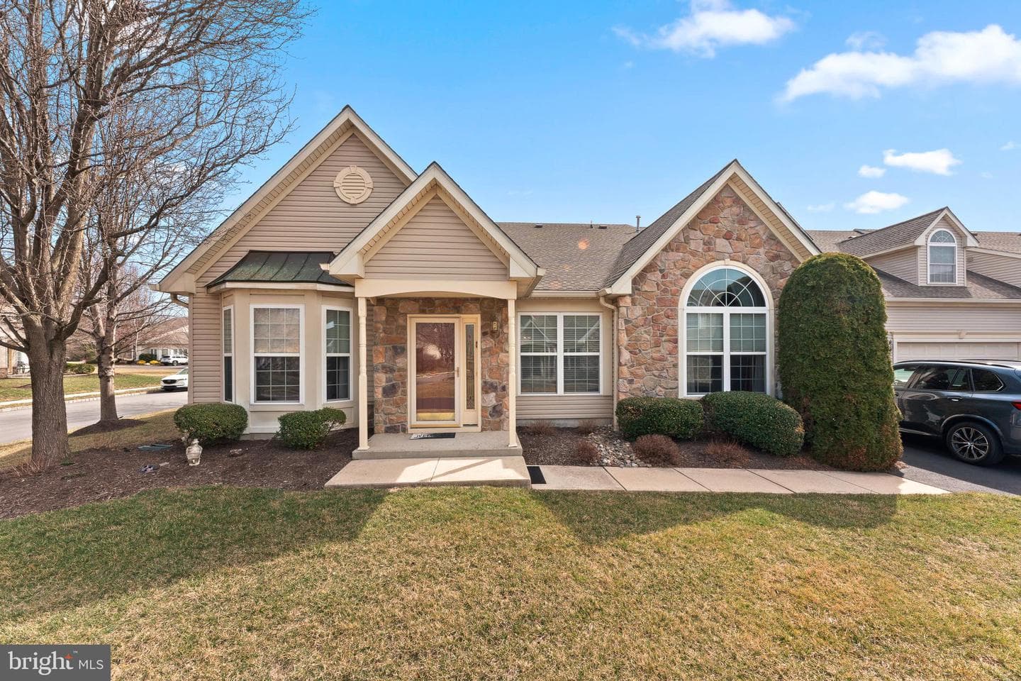 210 Shady Brook Drive photo 1