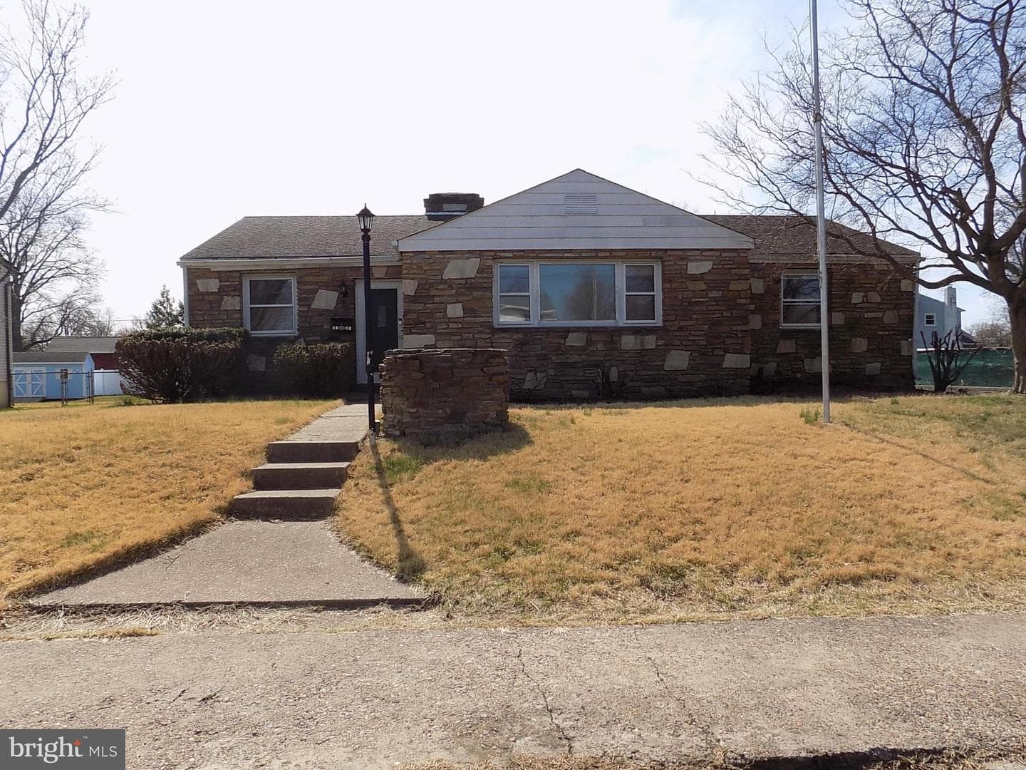 1021 Broad Street photo 1