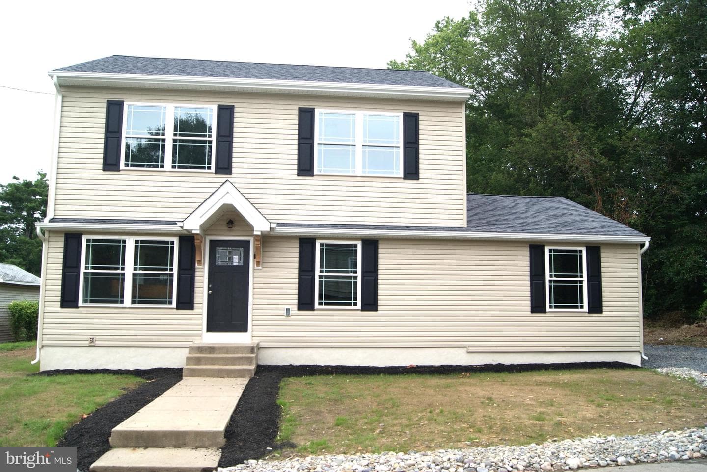 3702 Nichol Street photo 1