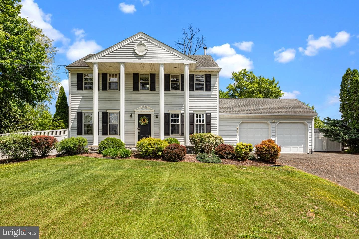 359 Cedar Avenue photo 1