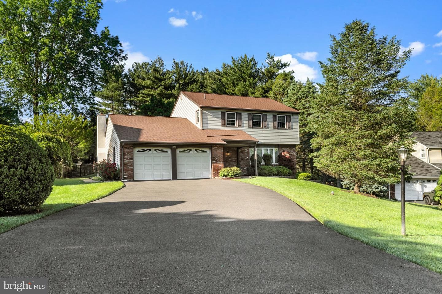 205 Creekwood Drive photo 1