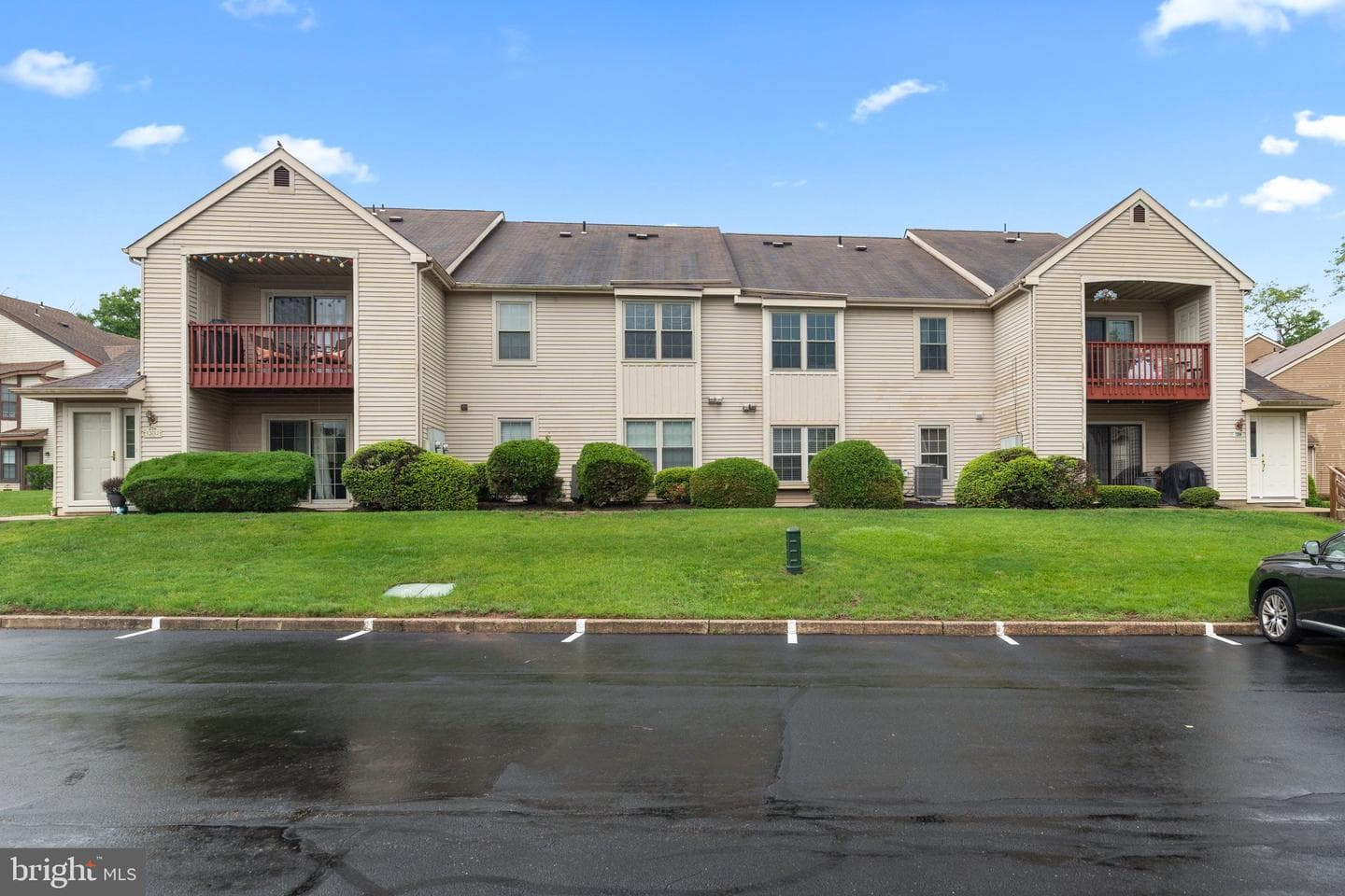 1206 Barry Court photo 1