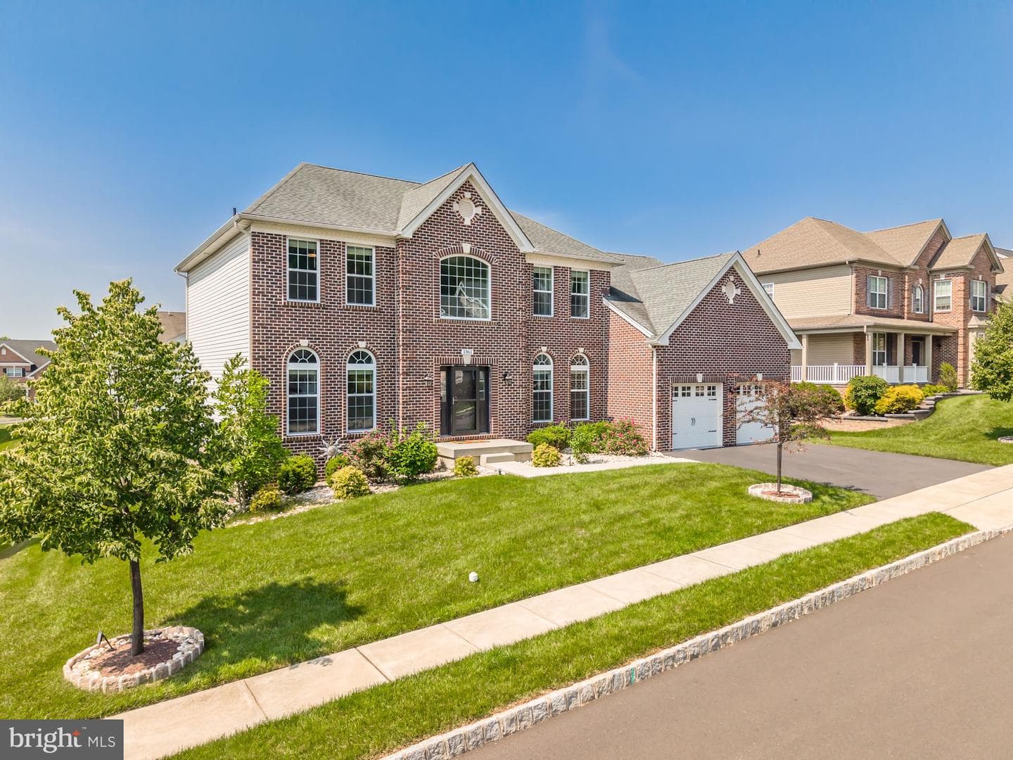 1361 Memorial Drive photo 1