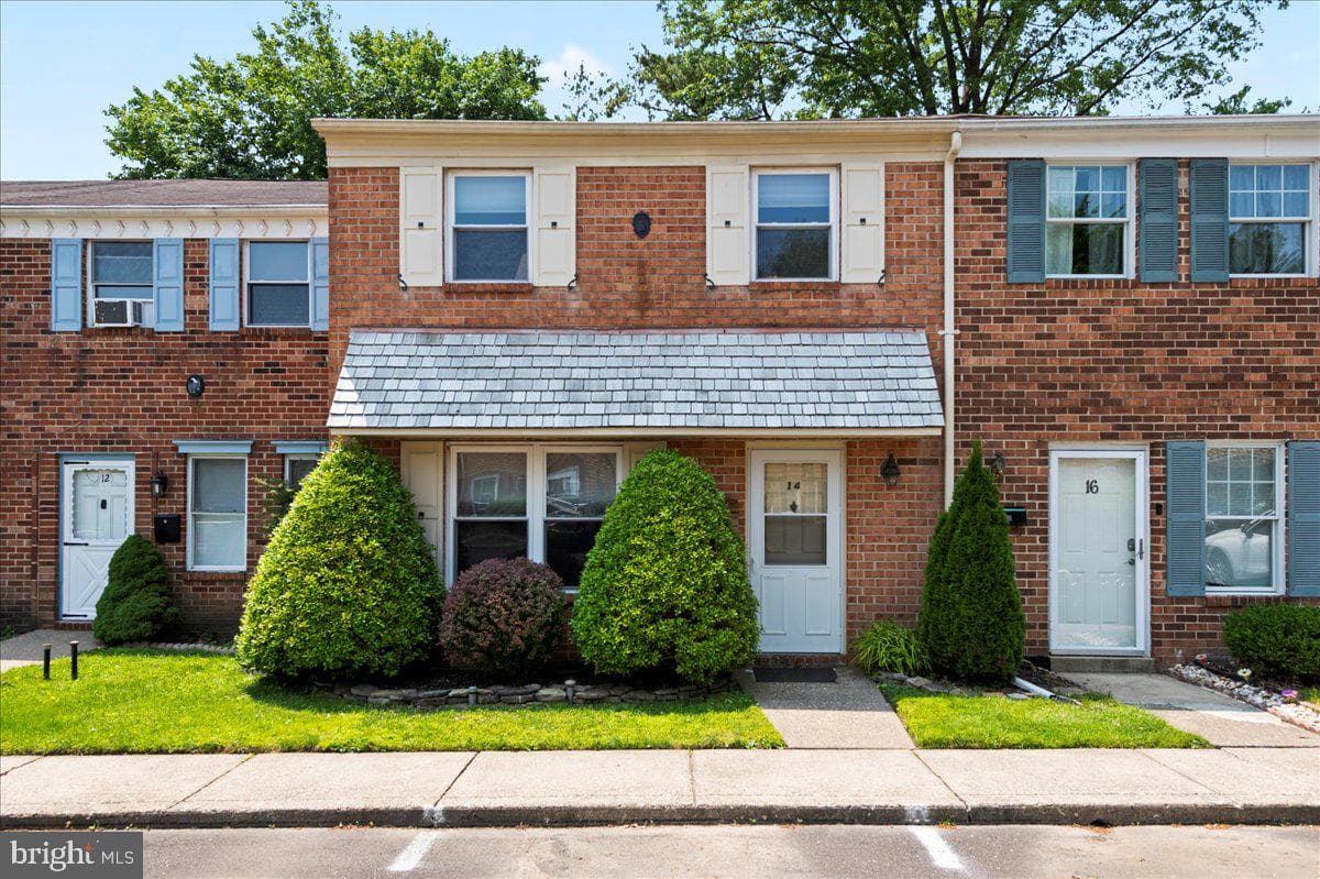 14 Providence Avenue photo 1