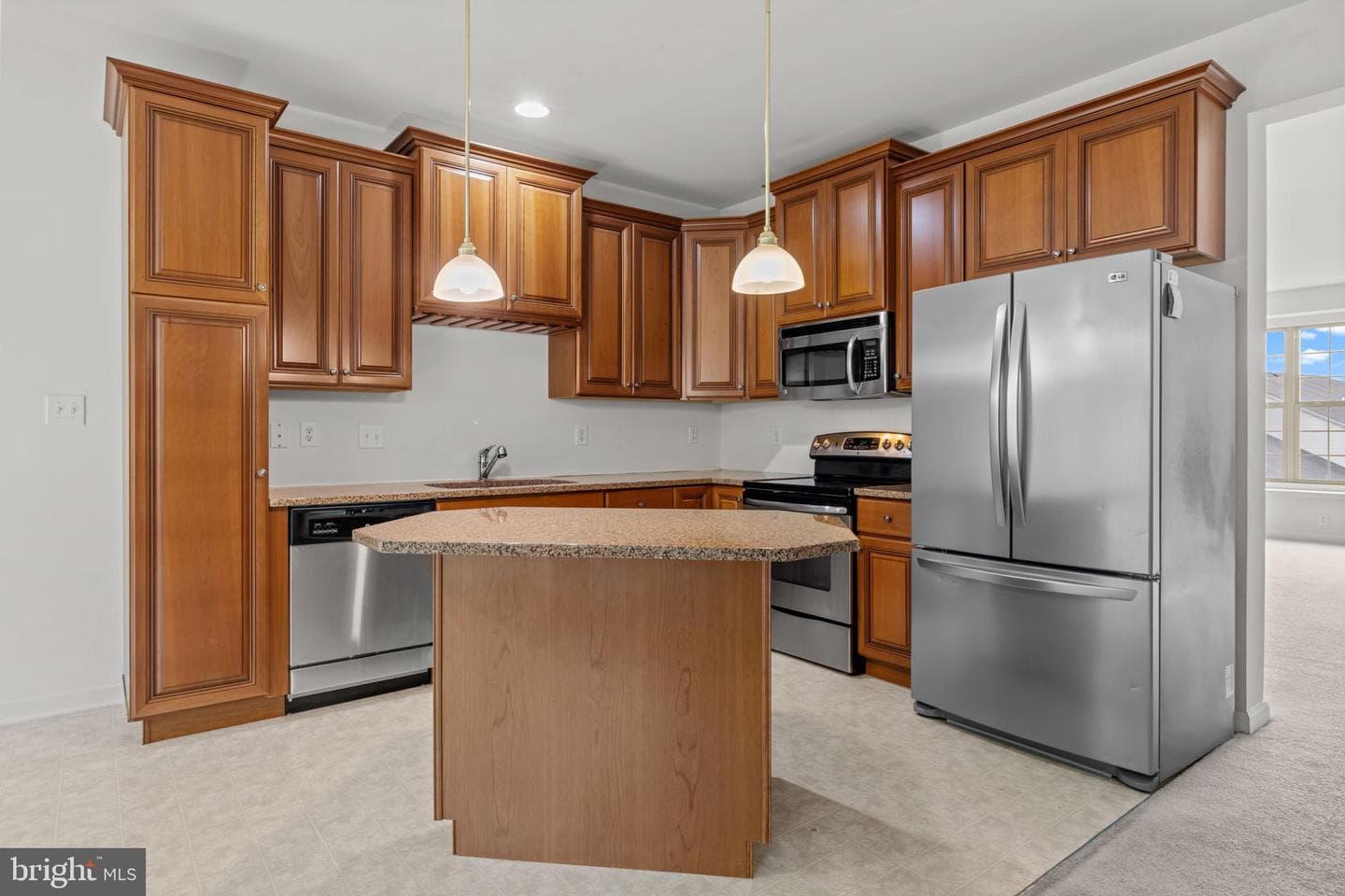 66 Lilly Drive photo 1