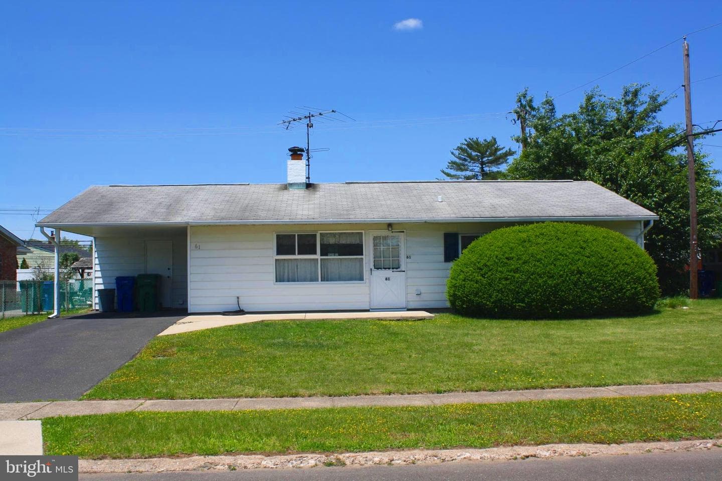 61 Shepherd Lane photo 1