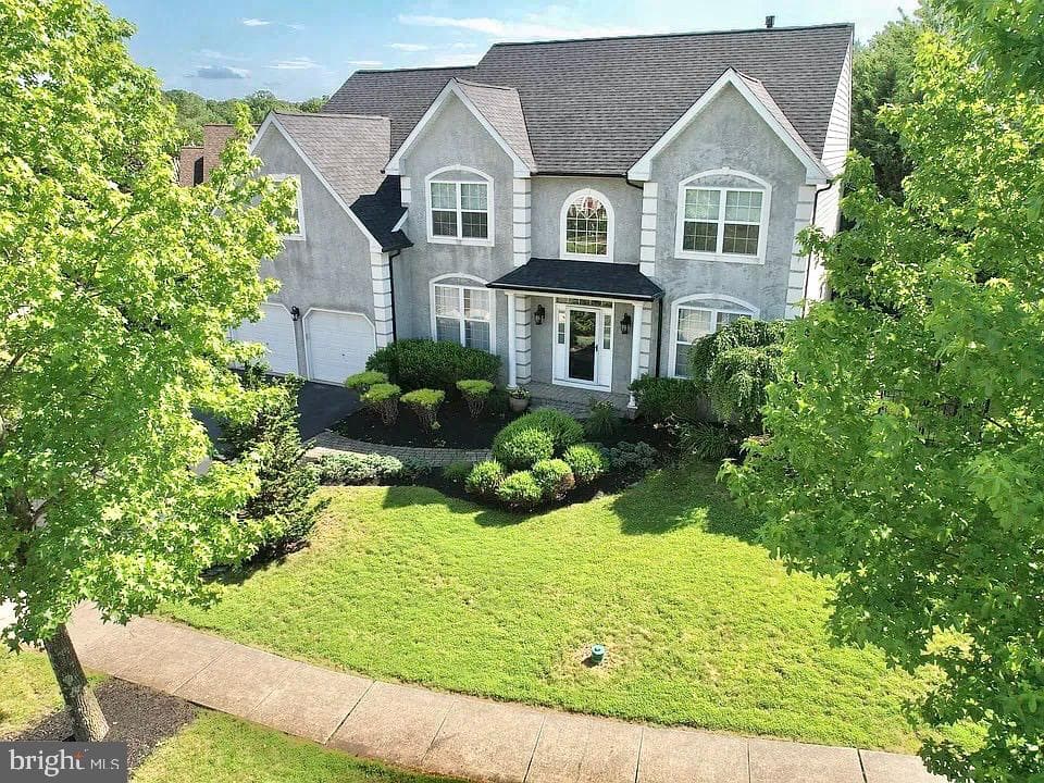 434 Longleaf Drive photo 1