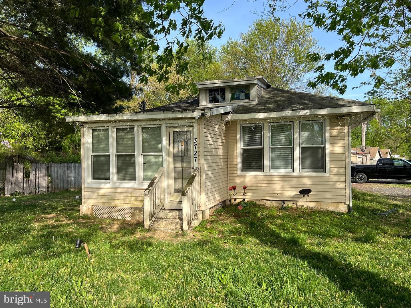 3727 Hulmeville Road photo 1