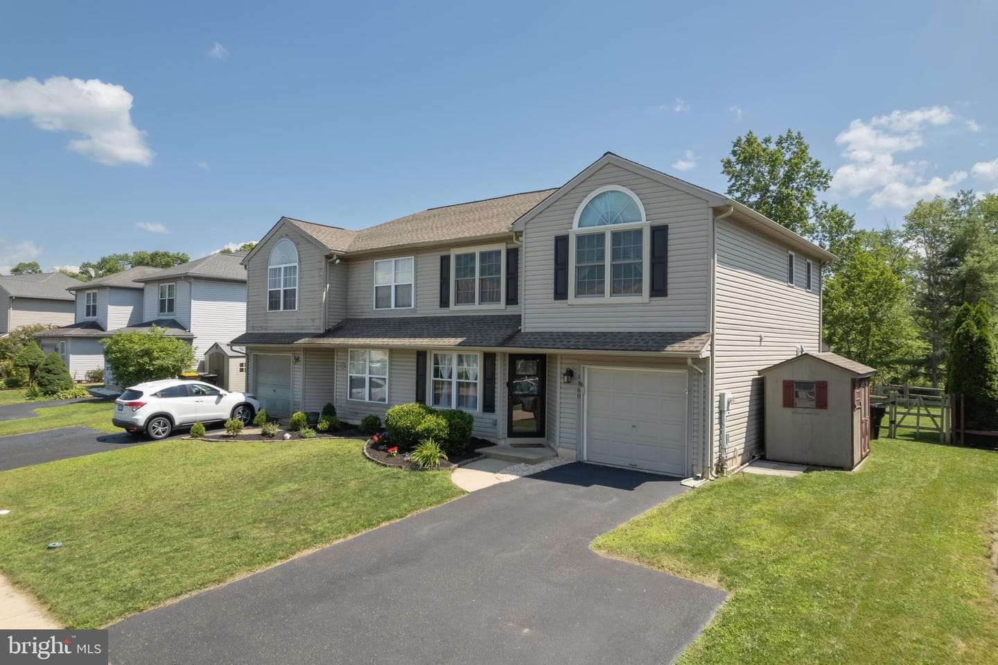 1160 School House Lane photo 1