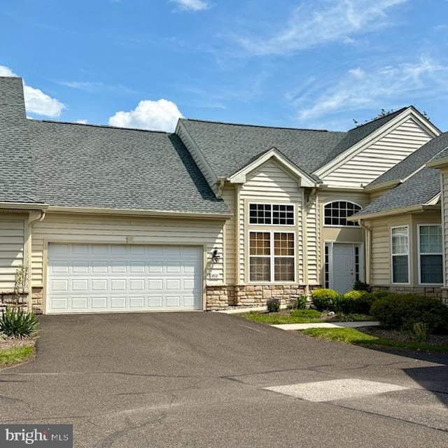 1806 Regency Court photo 1