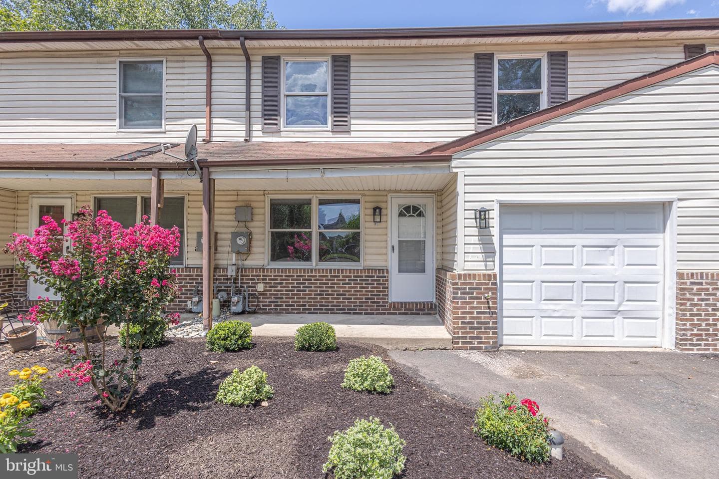 26 Bowling Green Avenue #3