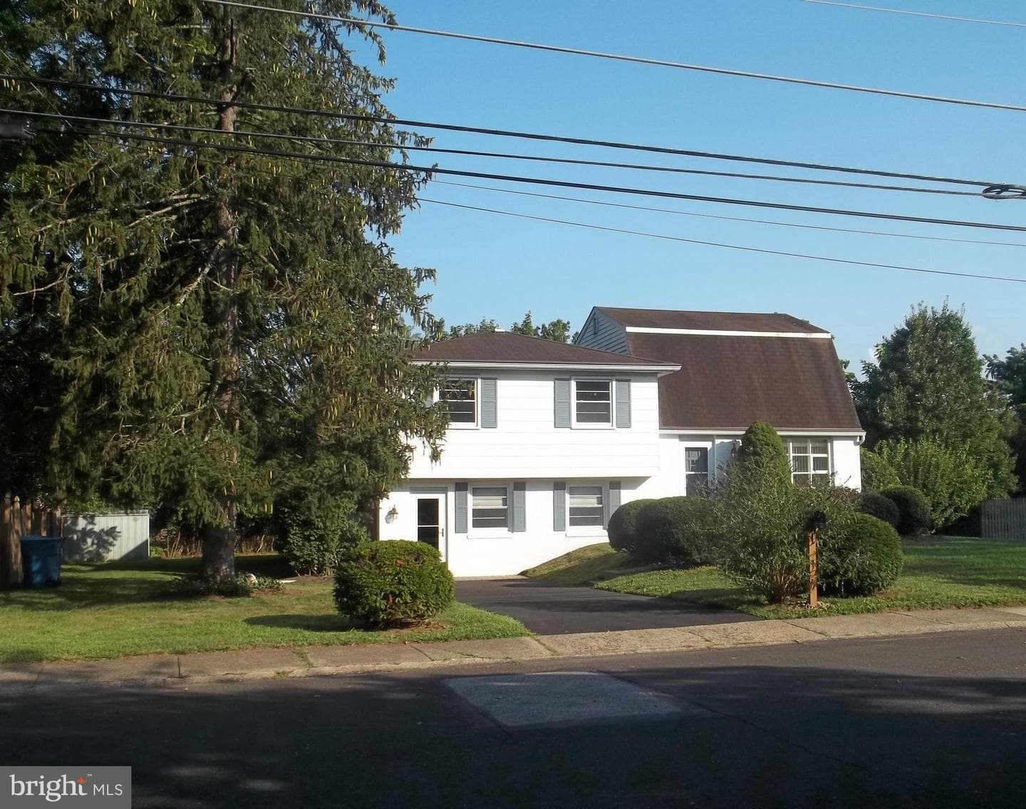 5 Broadale Road photo 1
