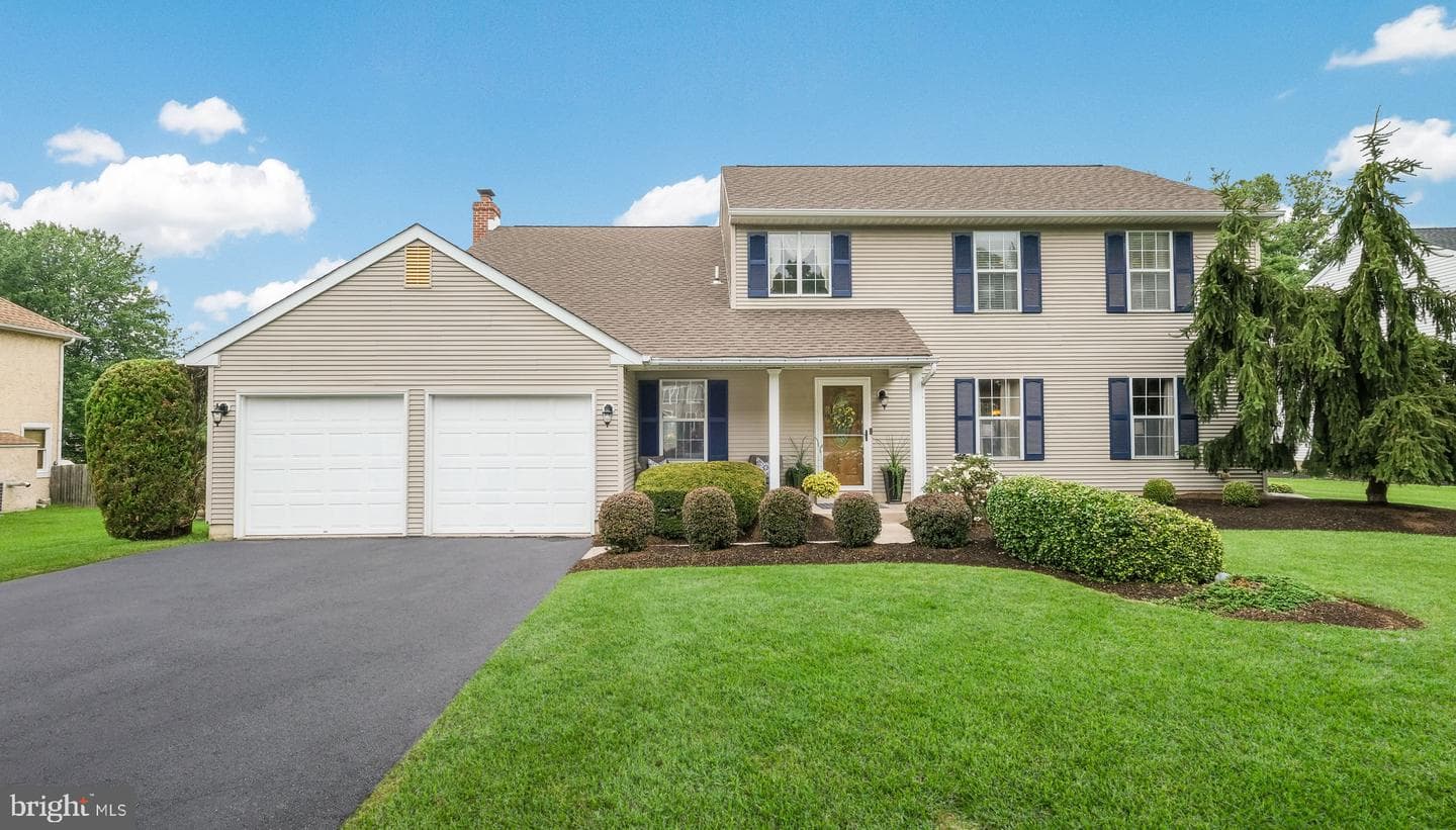 1482 Overlook Road photo 1