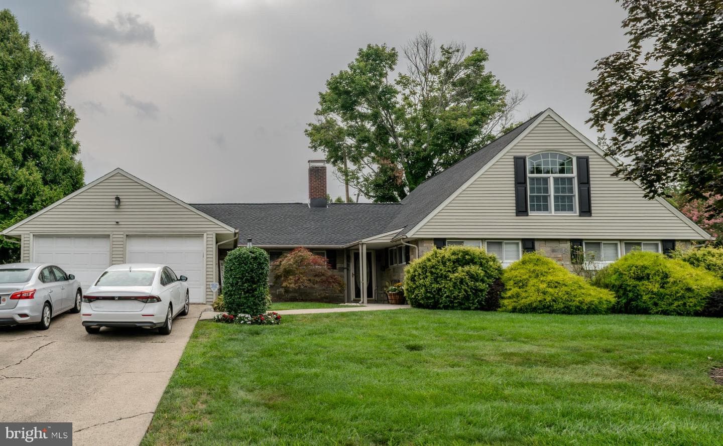 11 Fieldstone Road photo 1