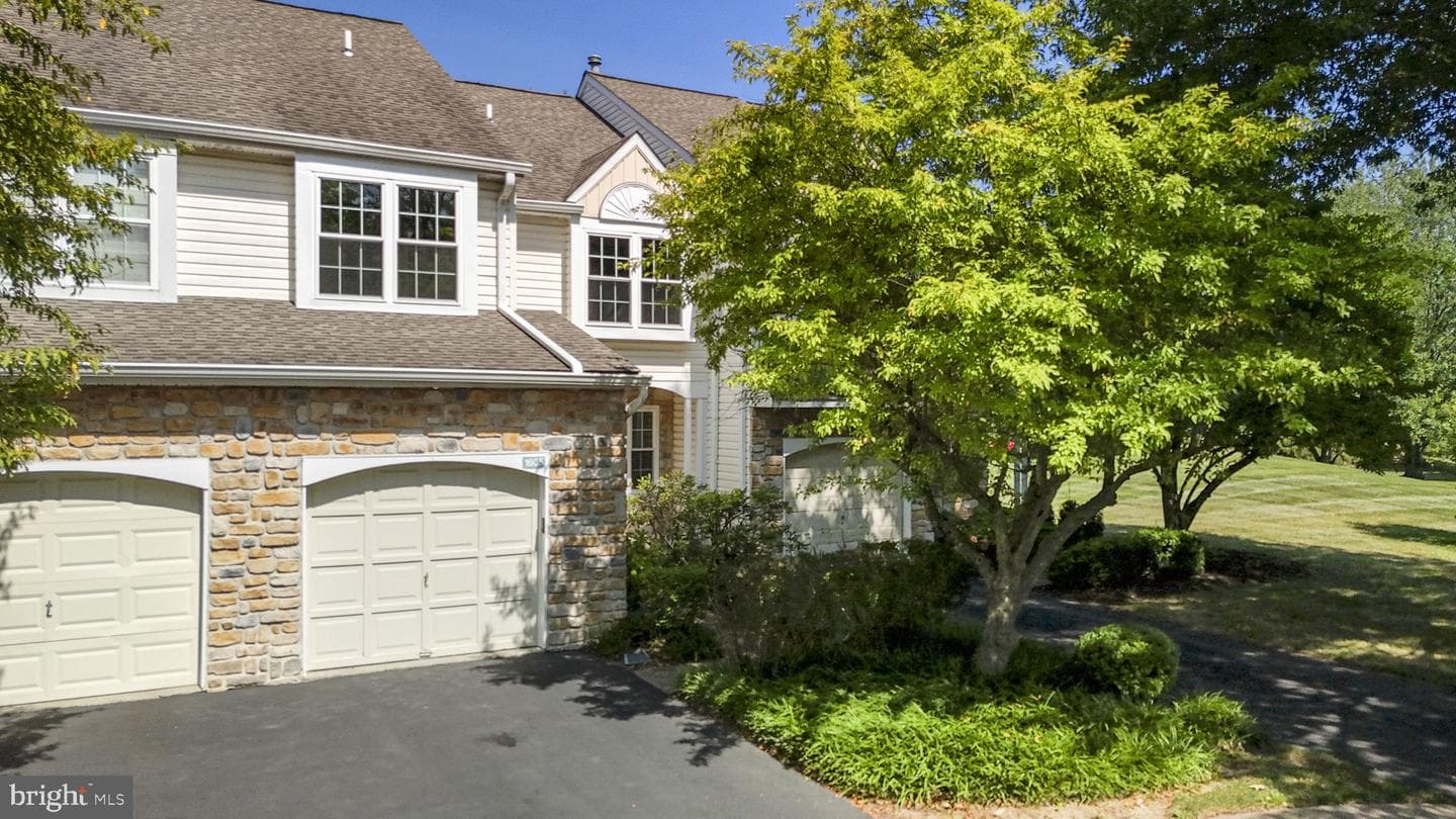 1605 Covington Road photo 1