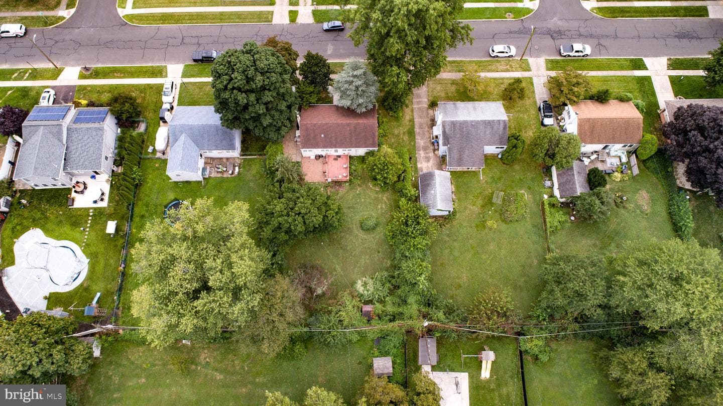 440 Dehaven Avenue photo 1