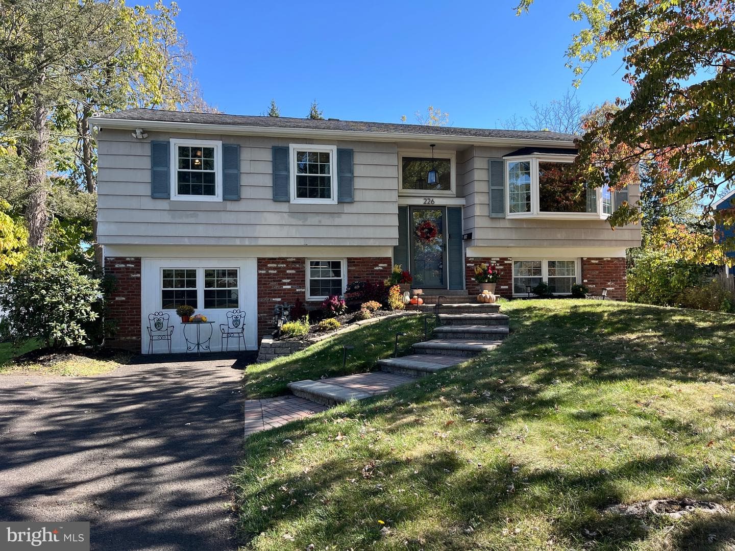 226 Meadow Drive photo 1