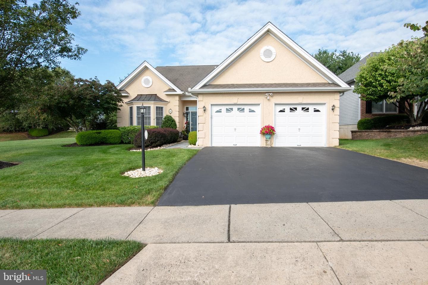 102 Keenan Lane photo 1