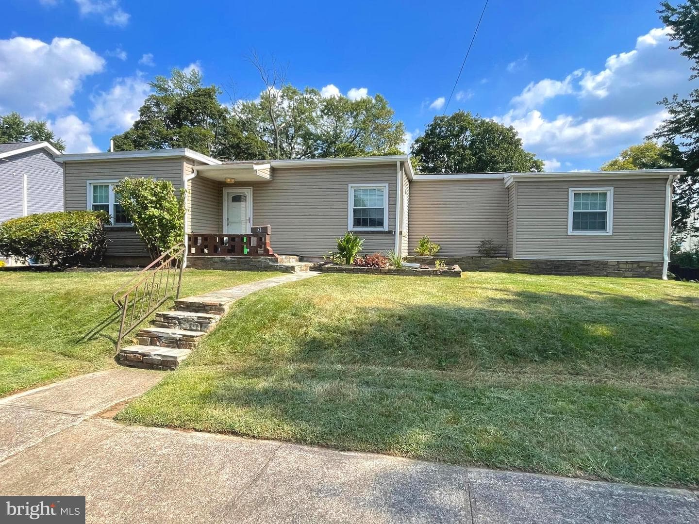 3 Jessie Avenue photo 1
