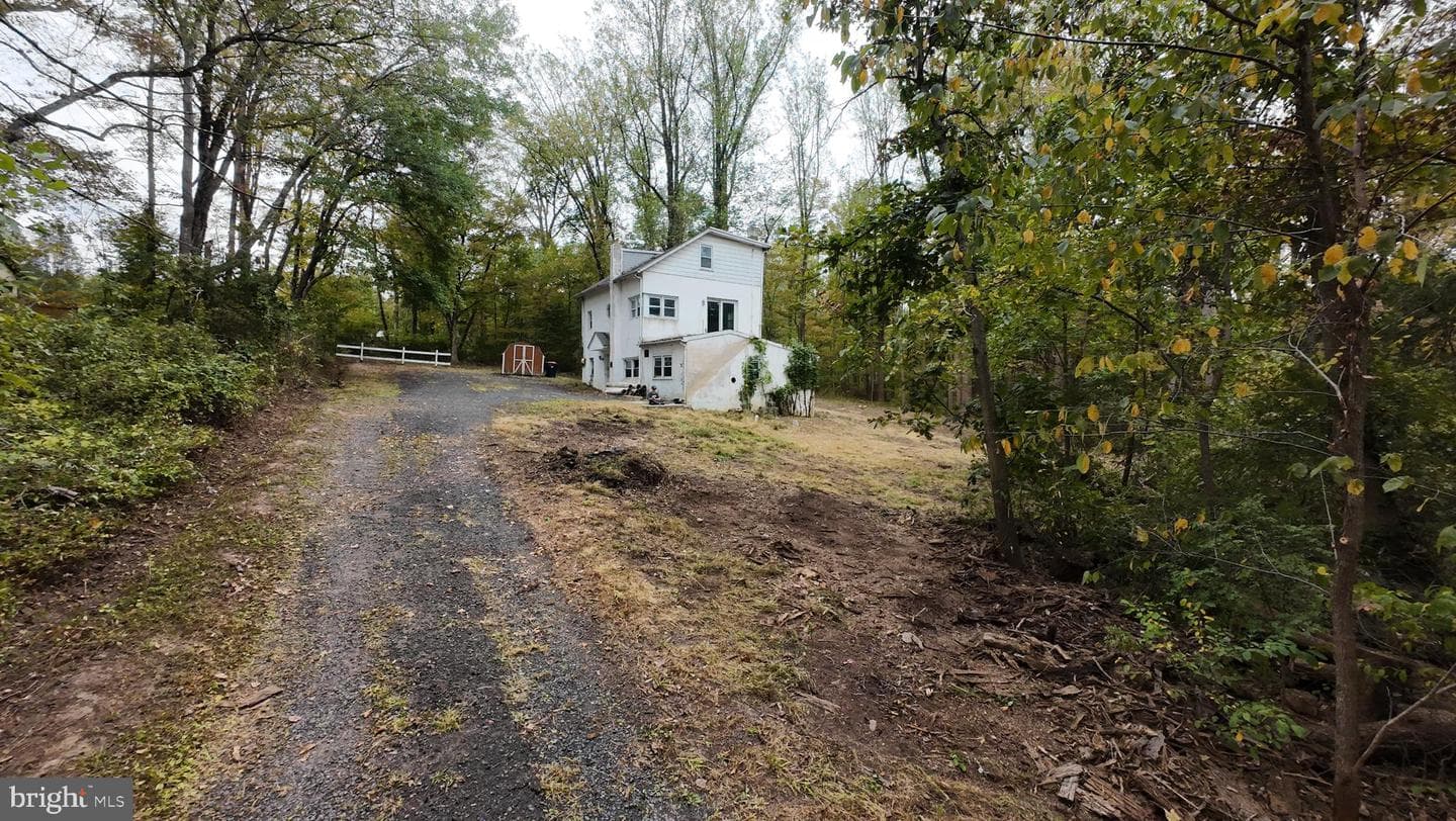 2034 Woodland Road