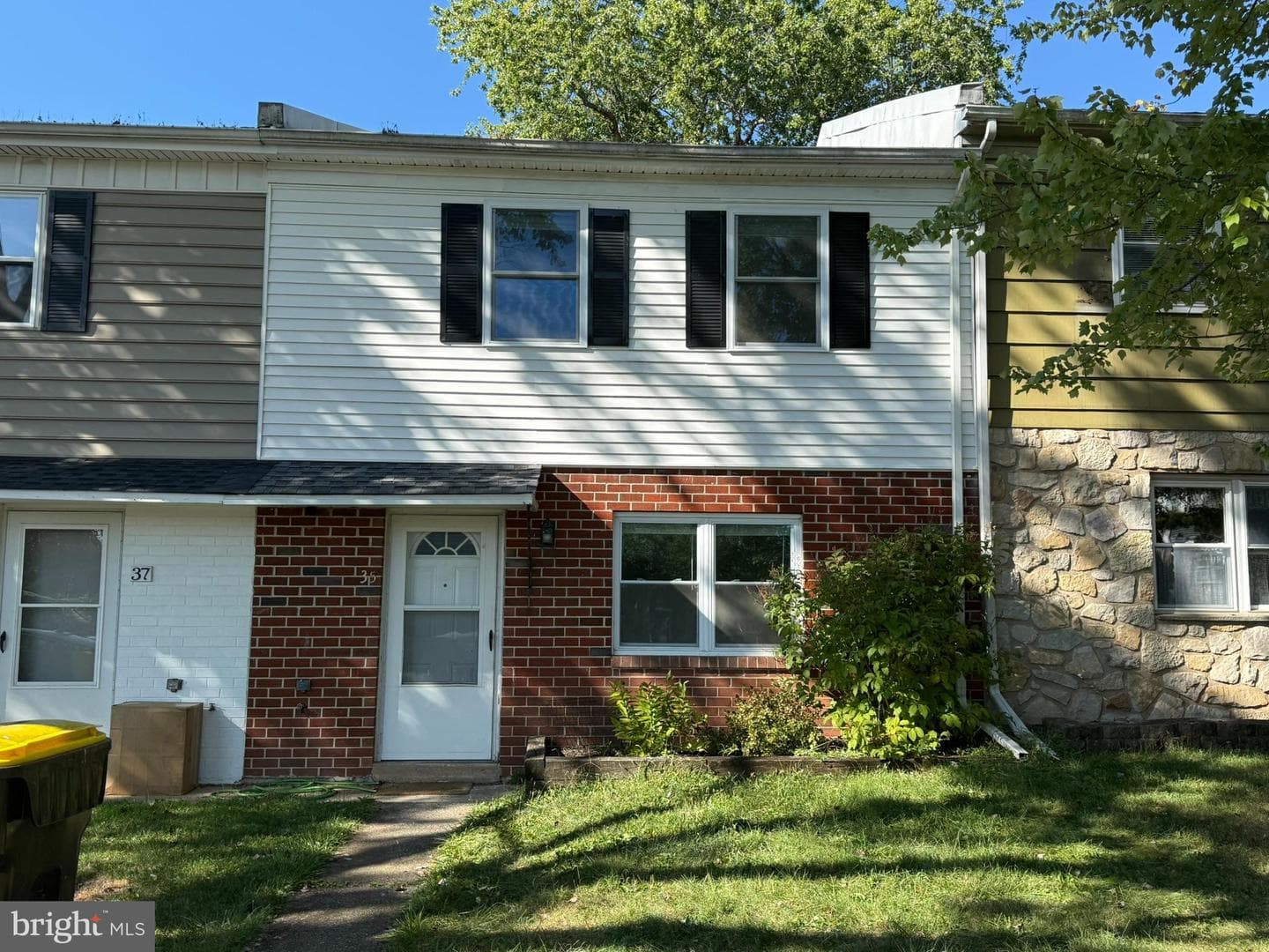 35 N Linda Court photo 1