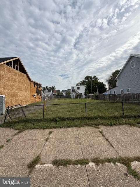 637 Spruce Street photo 1