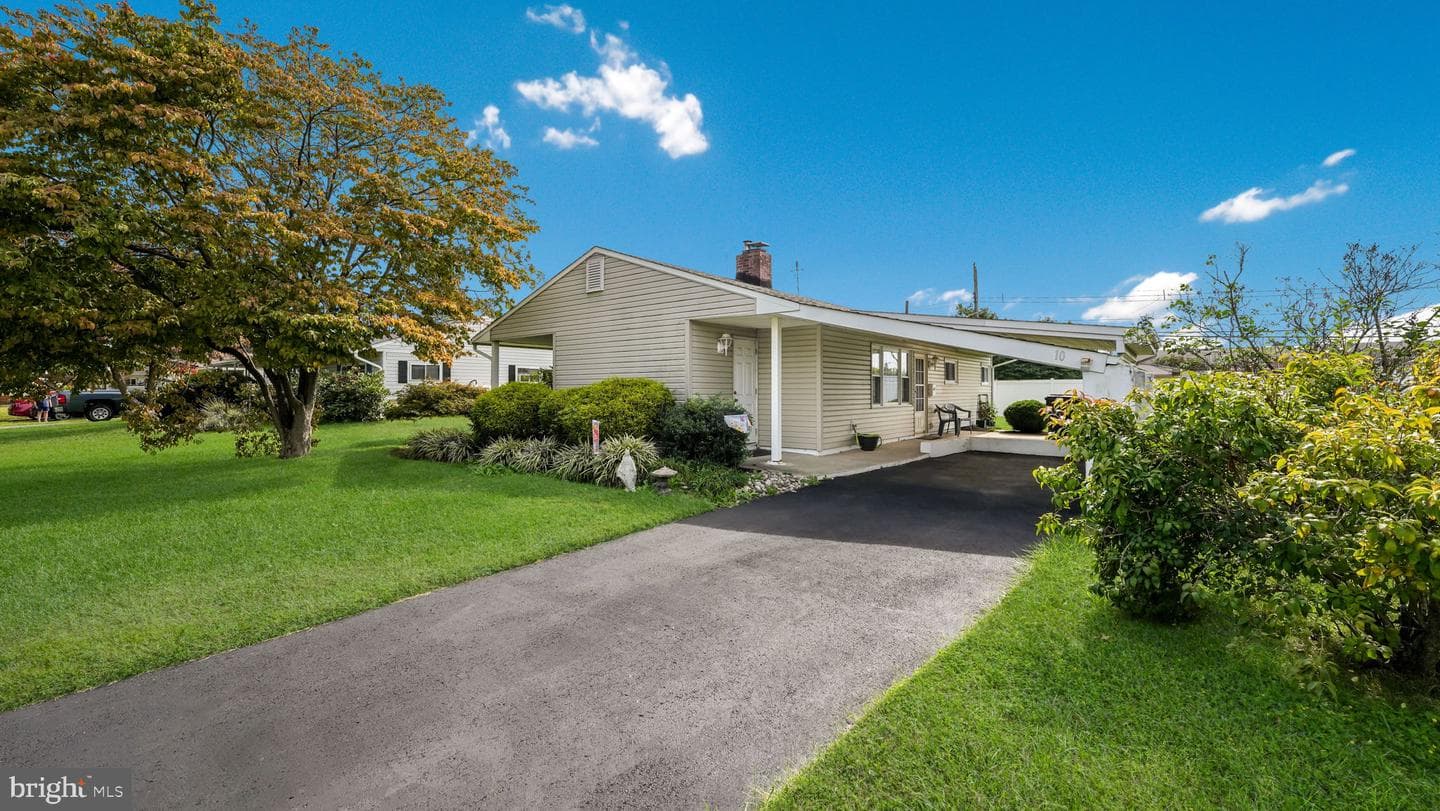 10 Serpentine Lane photo 1