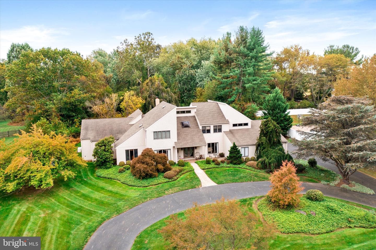 1569 Doe Trail Lane photo 1