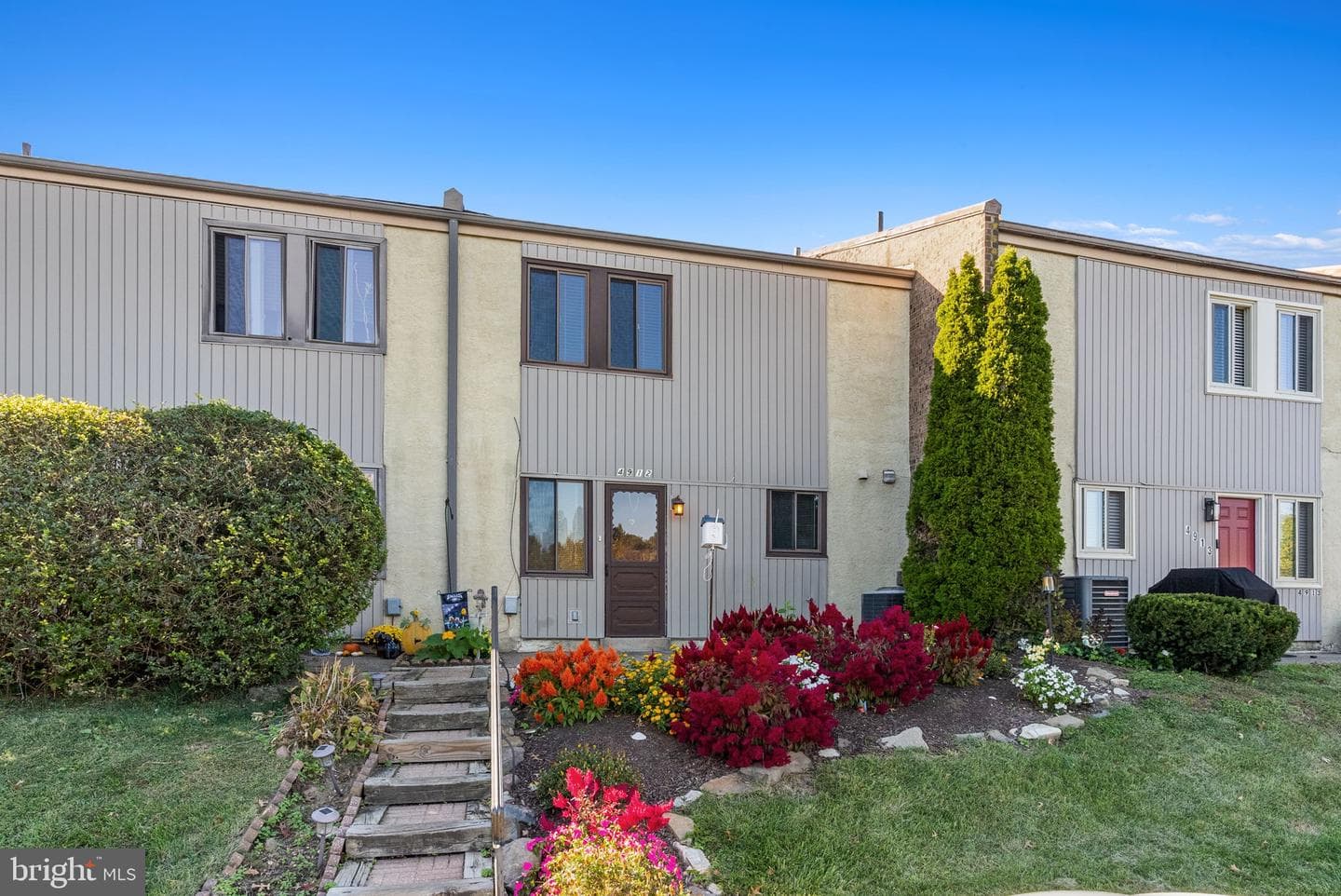 4912 Oxford Court #2 photo 1